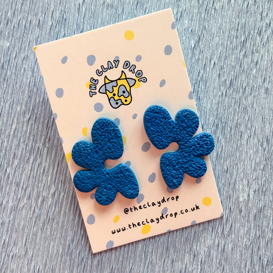 Half Organic Flower Studs - Ultramarine Blue