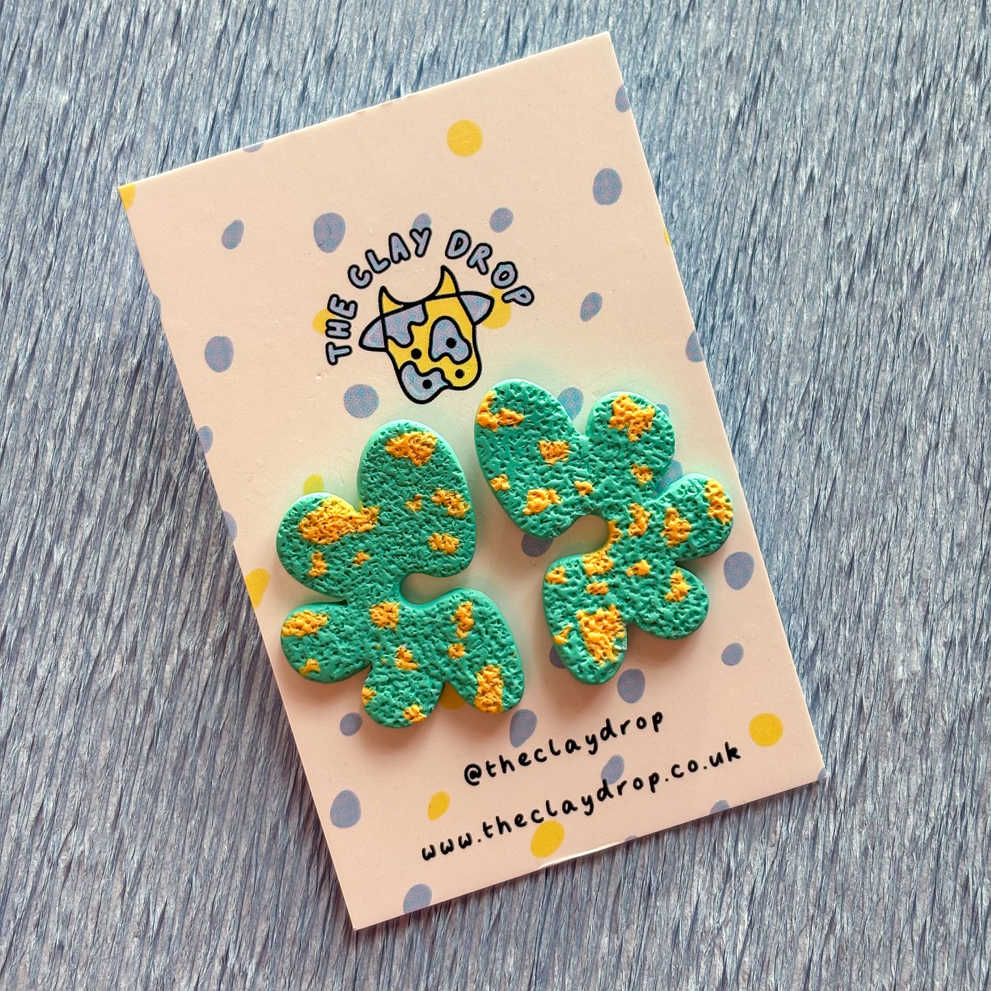 Half Organic Flower Studs - Sea Green & Orange