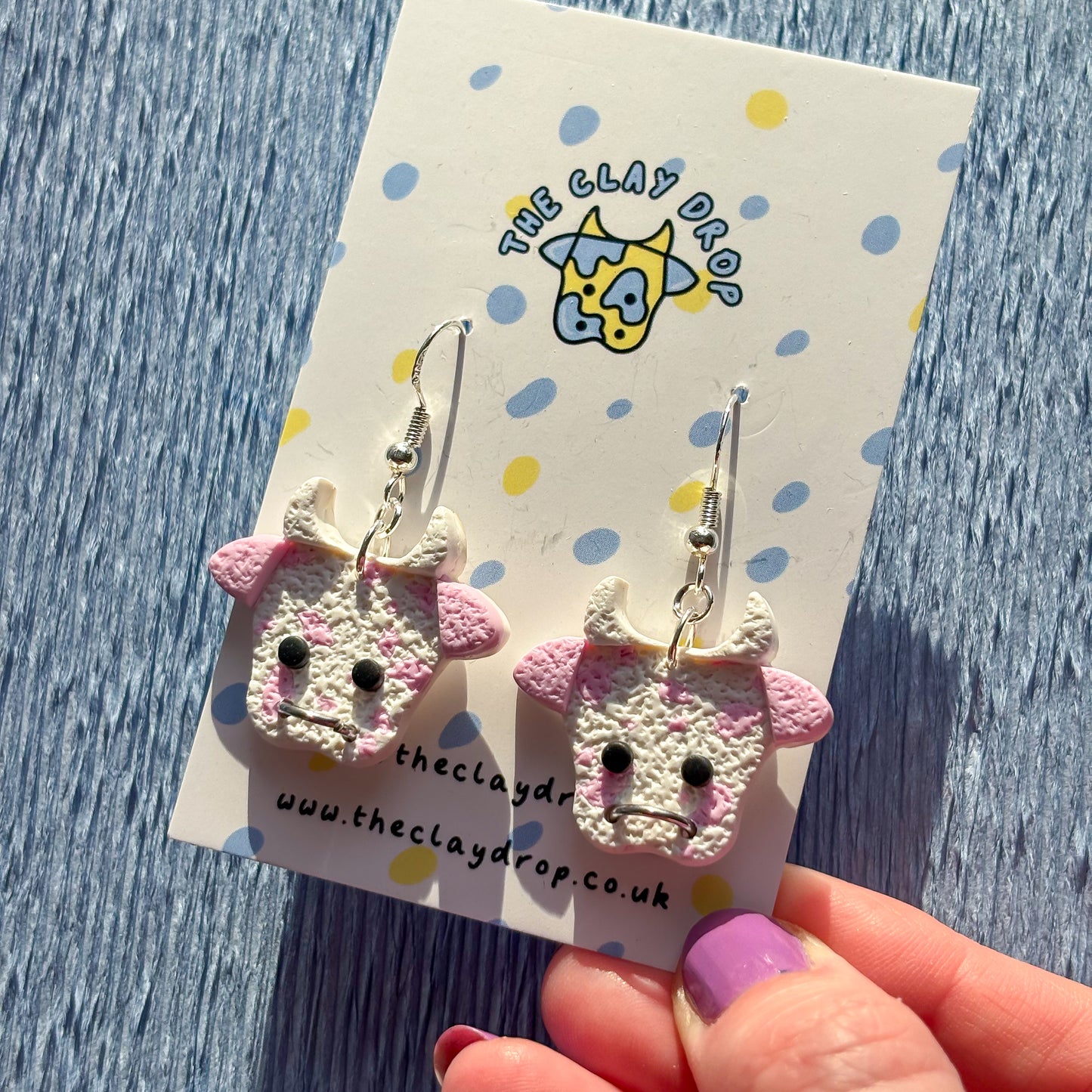 Textured Mini Cows - White & Pink