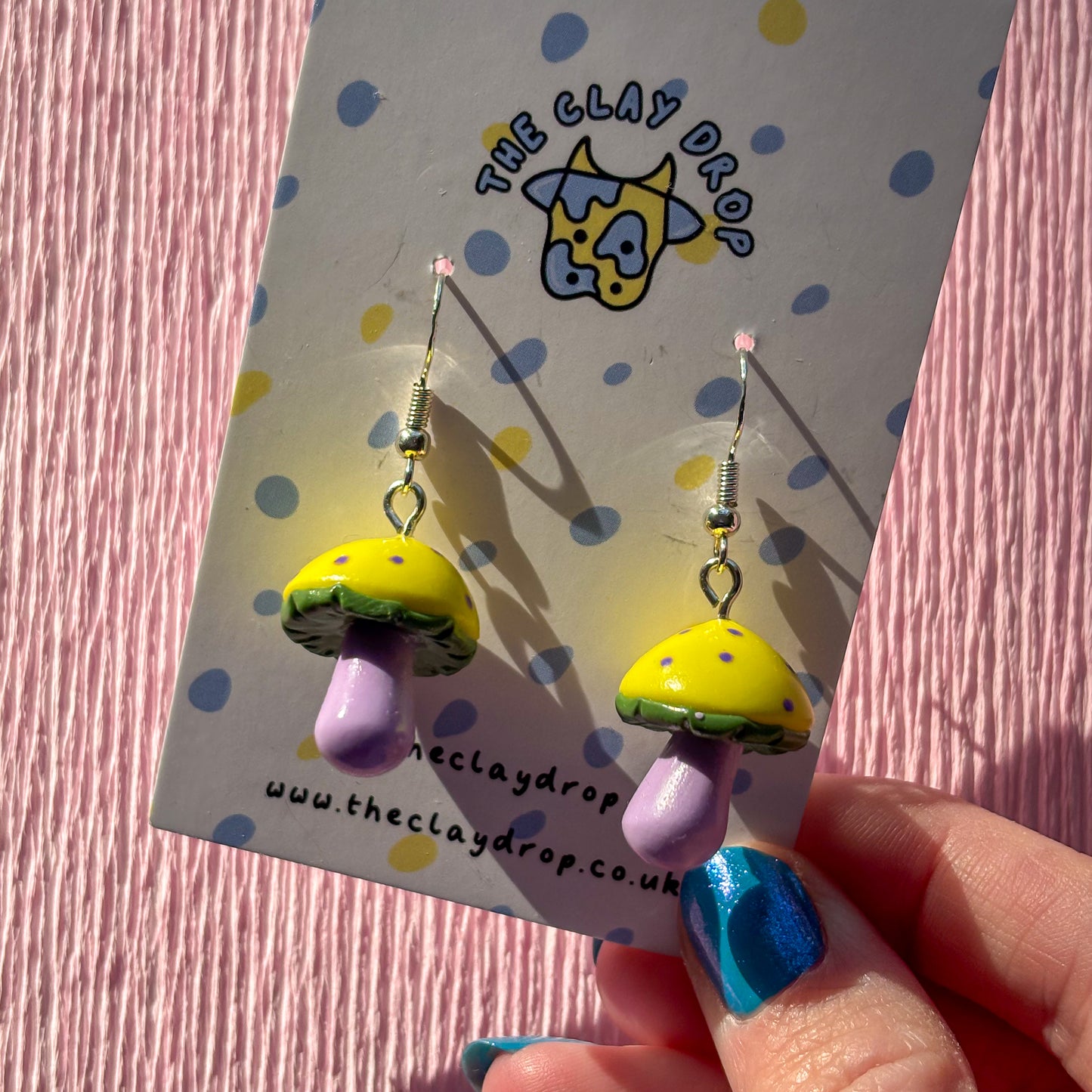 Mushrooms - Zinc Yellow, Avocado & Lavender