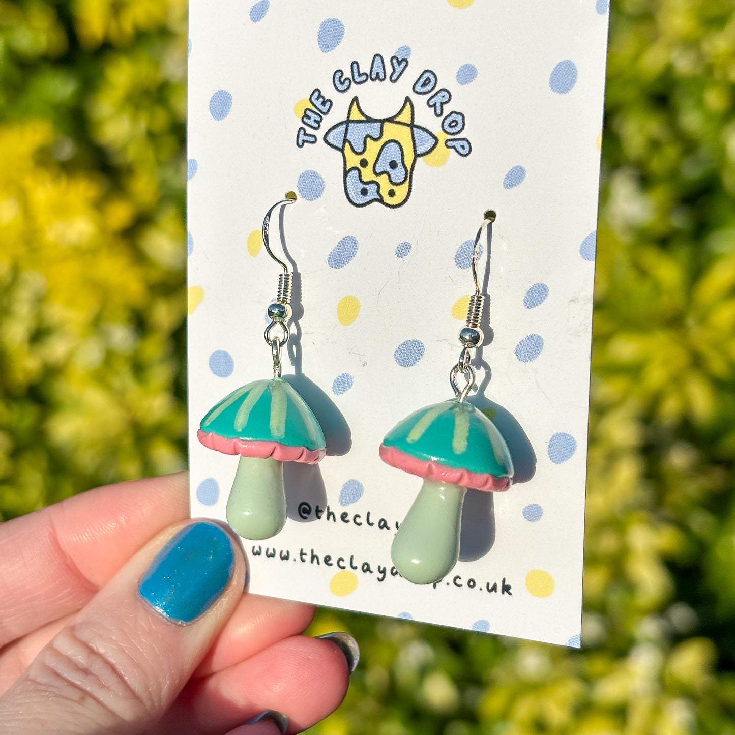 Mushrooms - Aquamarine, Coral & Sage