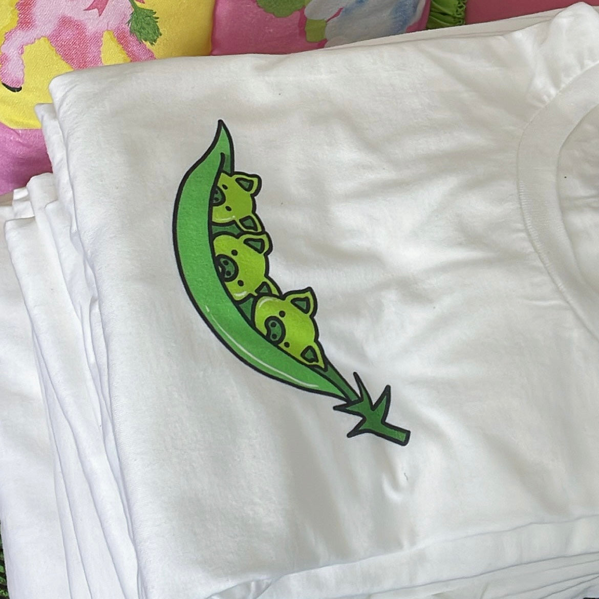 Pig Pea Pod Unisex Tee *MADE-TO-ORDER*